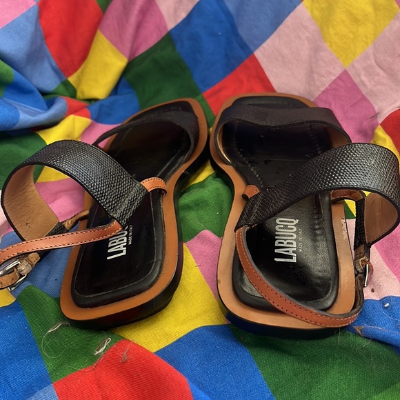 Labucq Brown/Black Sandals 39/8.5 EUC - Picture 5 of 5